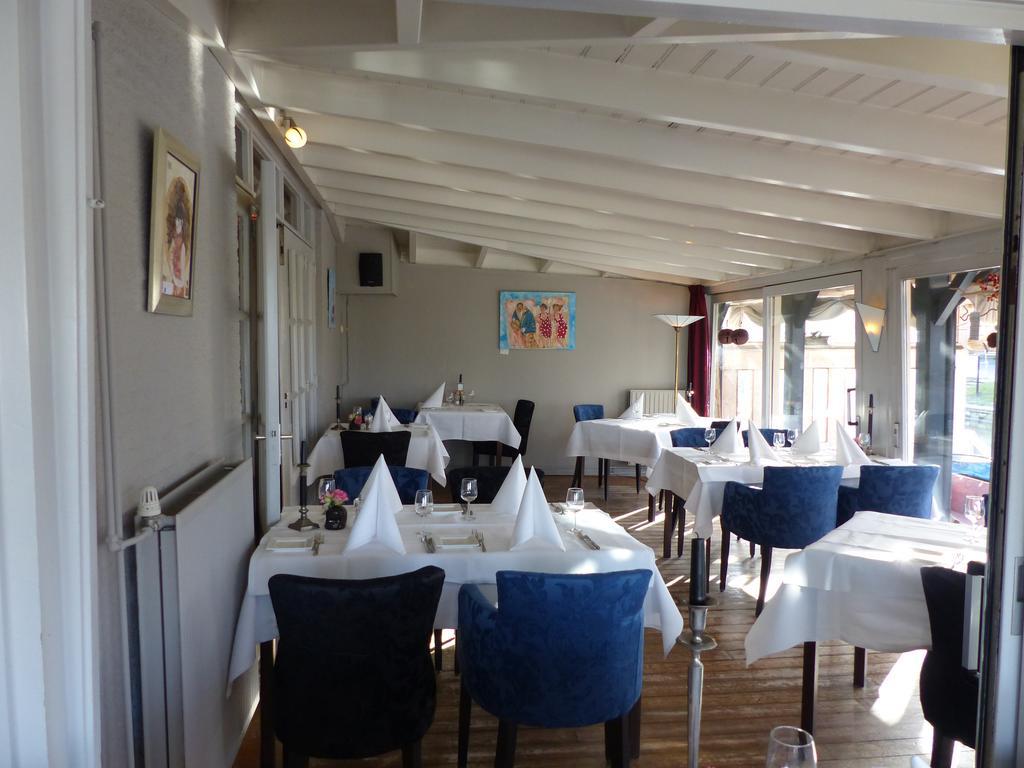 Hotel Restaurant De Stadsherberg Franeker Bagian luar foto