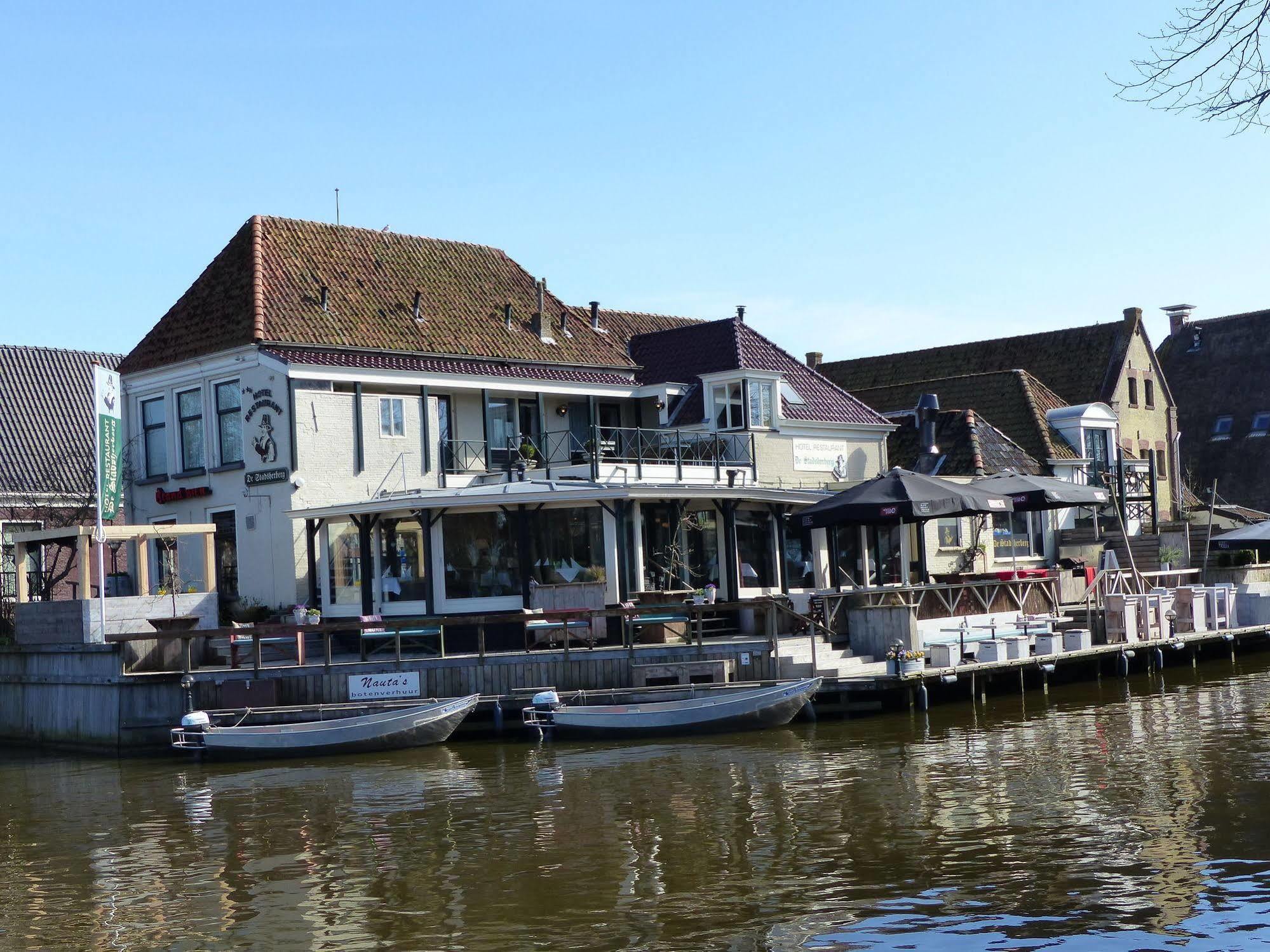 Hotel Restaurant De Stadsherberg Franeker Bagian luar foto